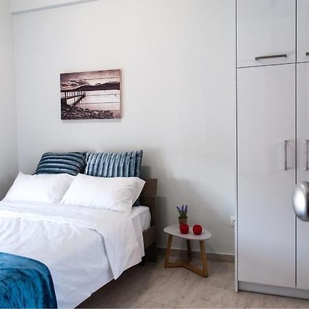 Konstantinou Apartment - Smart & Roof Top Terrace Atena Exterior foto
